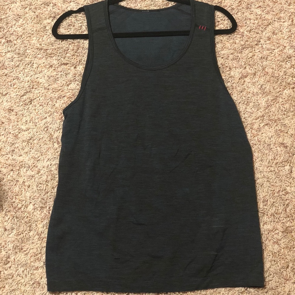 Men’s Lululemon Tank Top Sz Medium